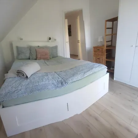 Lejlighed Private With Own Pool And Huge Garden, 150m To Longest Free At Balaton