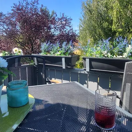 Apartamento Private With Own Pool And Huge Garden, 150m To Longest Free At Balaton