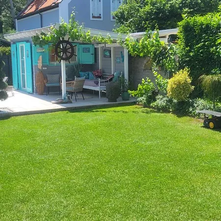 Private With Own Pool And Huge Garden, 150m To Longest Free At Balaton Apartamento Zamárdi